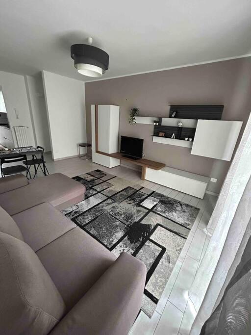 La Dimora Di Enea Apartment Brindisi Bagian luar foto